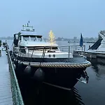 Am Tiefen 3*