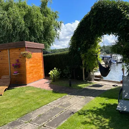 Am Tiefen Gasthof Potsdam