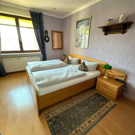 Gasthof Am Tiefen 3*