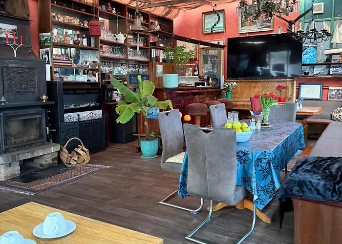 Casa de hóspedes Am Tiefen 3*